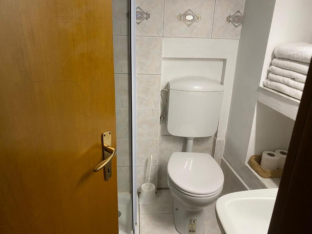 Lovely 1 Room Bedroom Loft, 20 Mins To Bgy Airport Pradalunga Εξωτερικό φωτογραφία